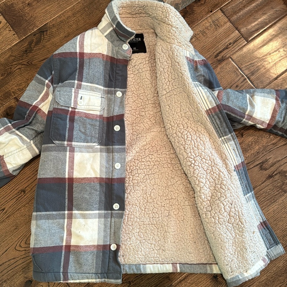 Hollister bottom down jacket